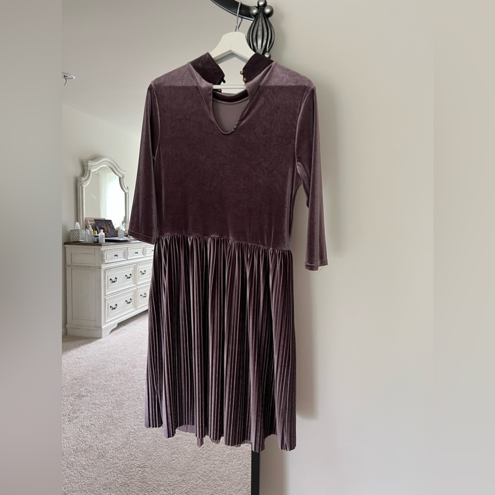 ASOS dress - Picture 4 of 4